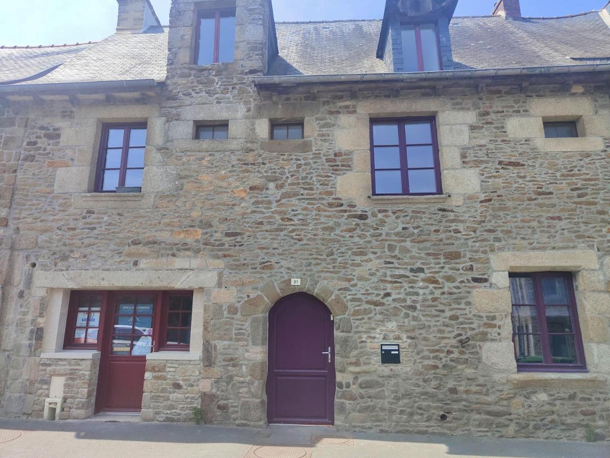 Appart Halo Et Duplex Les Filles Dinan Exteriör bild